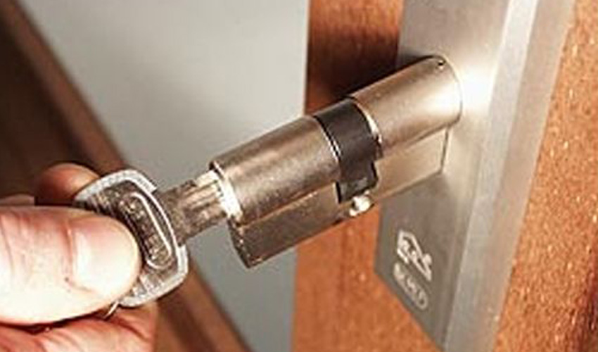 Slot vervangen Slotenmaker WIJCHEN